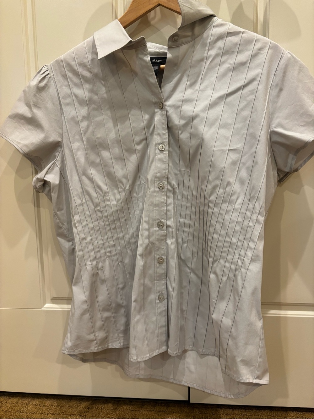 Alfani Light Gray Pinstripe Pleated Short Sleeve Button-Up